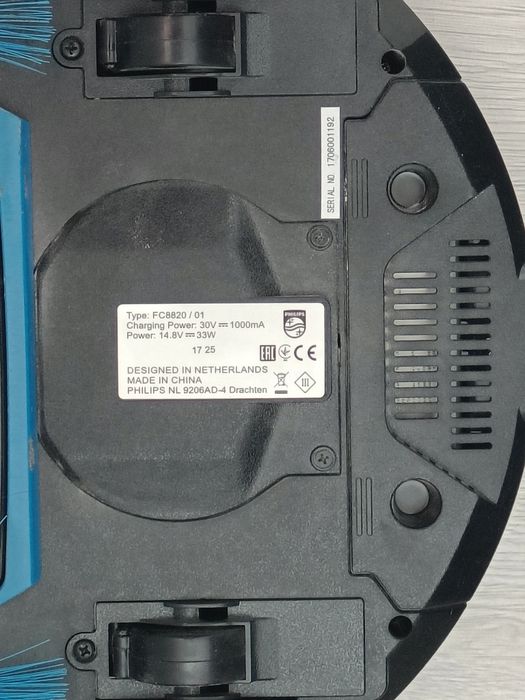 Aspirator robot Philips FC8820
