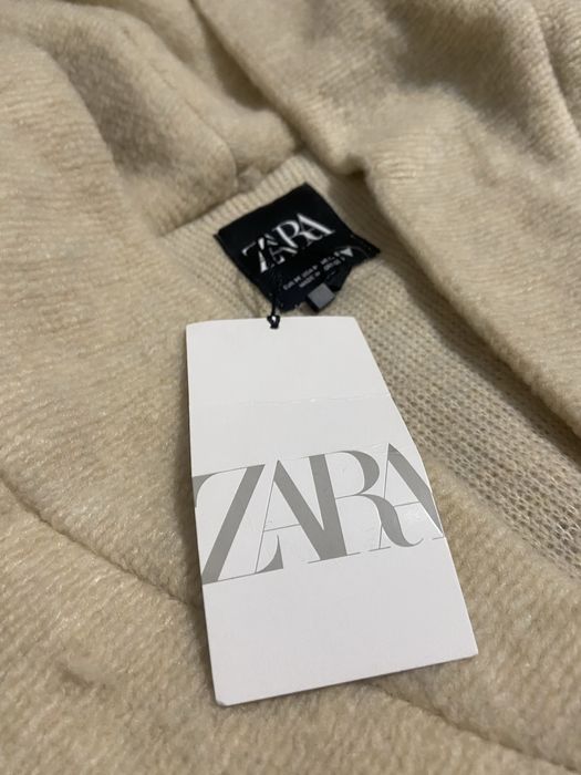Poncho zara cu eticheta