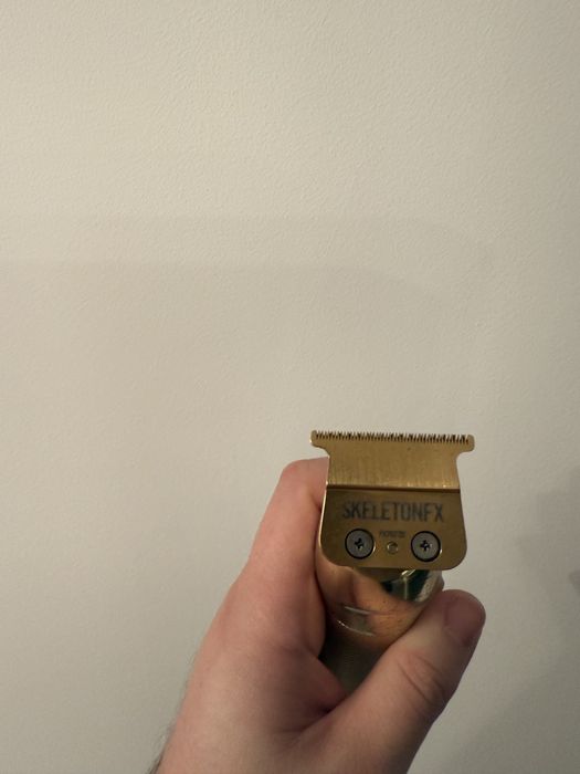 Vand trimmer Babyliss SkeletonFX