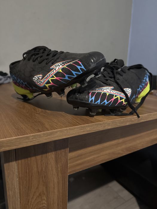 Бутонки с нисък шип