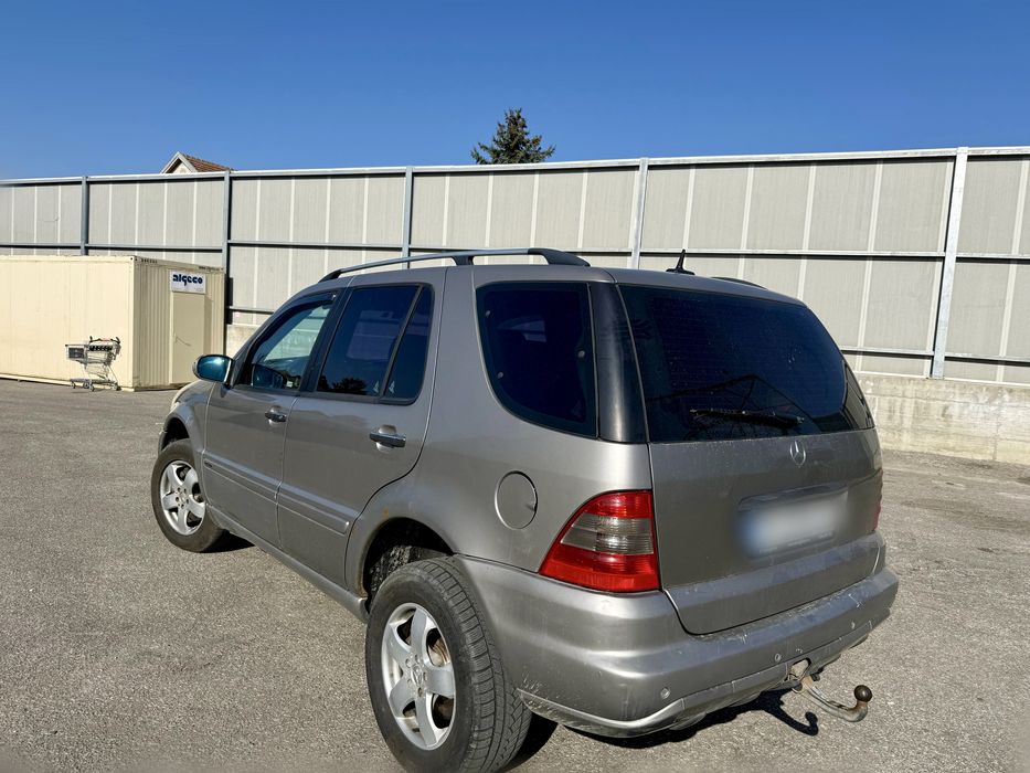 Mercedes ML 270 final edition cutie manuala