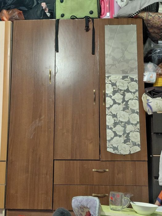 Шкаф с антресолем