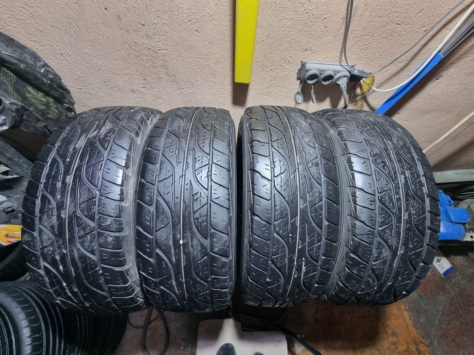 Продам комплект 265/65/17 DUNLOP