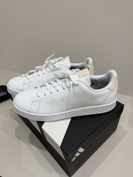 Оригинальные кеды Adidas, 43 размер.