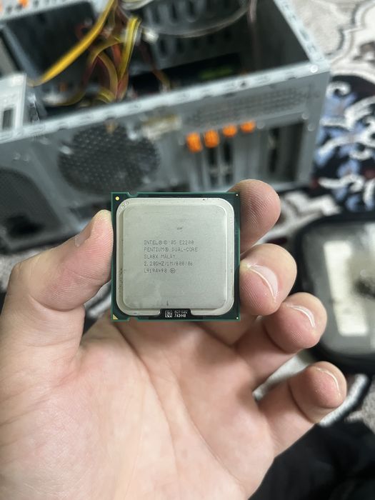 Компьютер кейс с монитором