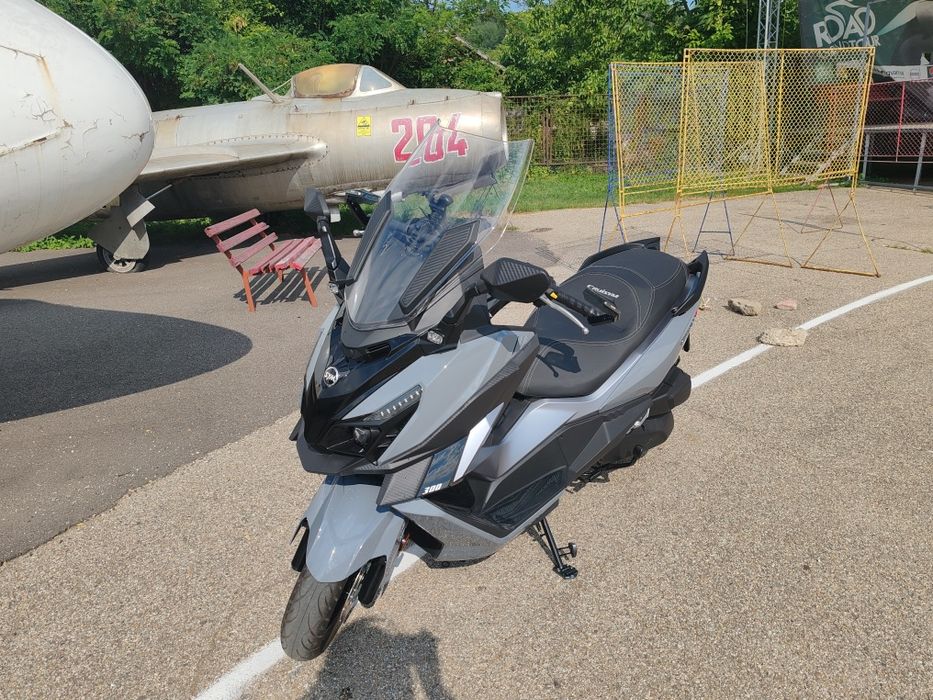 Sym Cruisym 300 ca nou 600km!!!