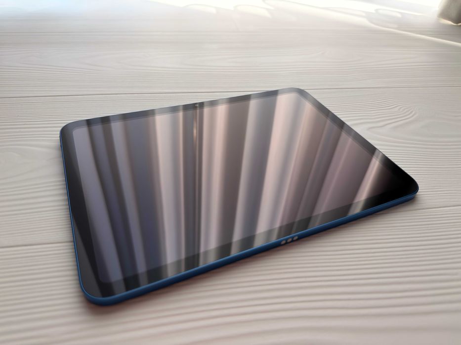 iPad 10th gen 64gb albastru CA NOU, garantie decembrie 2026