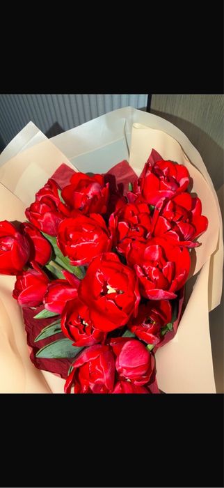 Букеты цветов 3 вида имеется