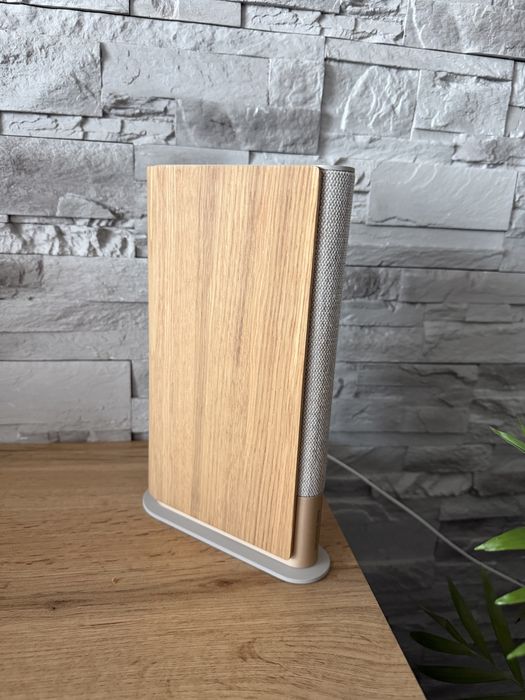 Bang&Olfusen Beosound Emerge Gold tone
