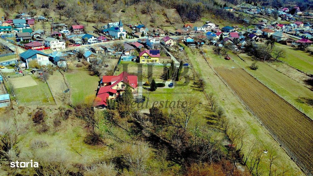 Vila deosebita langa padure in Margineni - de vanzare