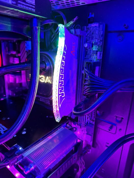 Ram Ares 32gb 3600 mhz RGB