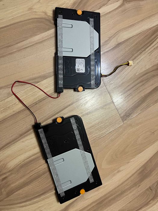 подсветка Wi-FI модул и тонколони за телевизор Samsung 43BU8072