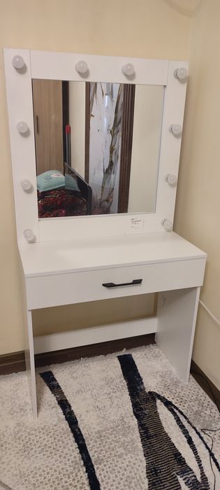 Гримёрный столик на заказ