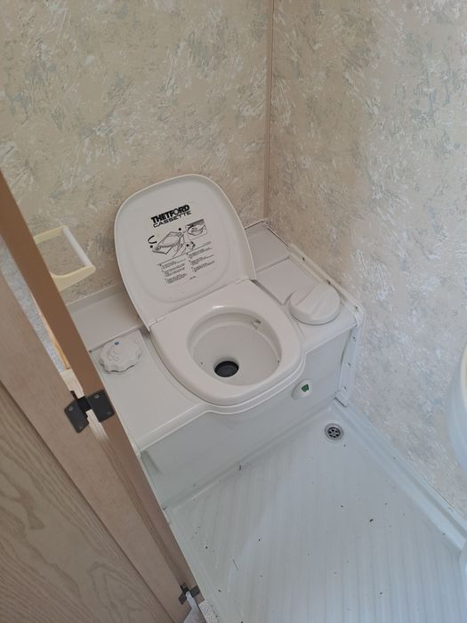 Продавам Каравана в перфектно състояние плюс форселт