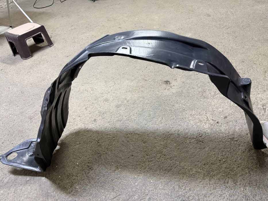 Десен подкалник за Хонда джаз