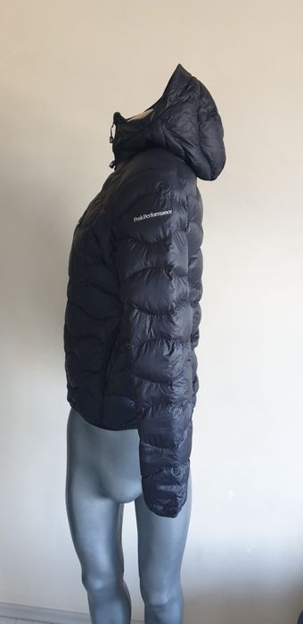 Peak Performance Helium Down Wns Size M ОРИГИНАЛ! Дамско пухено яке!