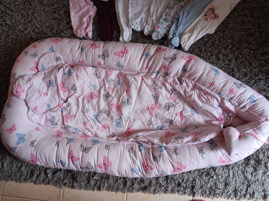 Голям лот бебешки дрешки и гнездо