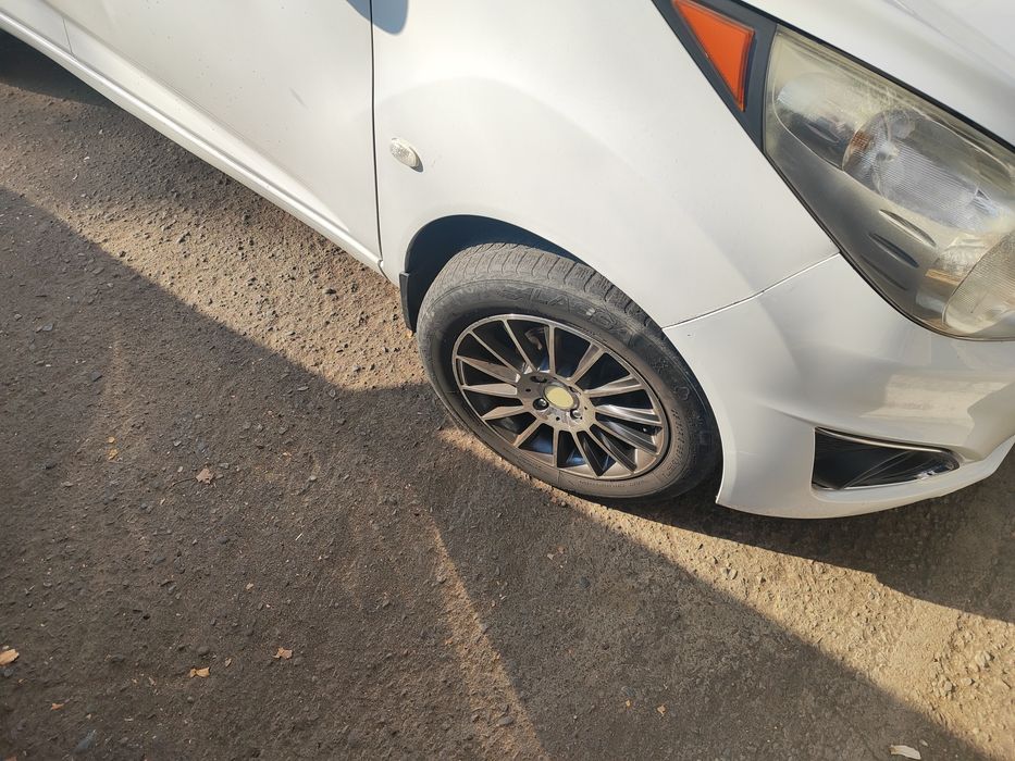 R15 diska balon sotiladi yoki obmen qilaman r17 ga