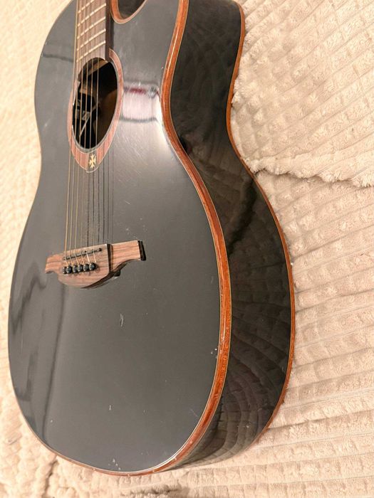 Chitară electro-acustică Lâg Tramontane T100ASCE-BLK, preamp StudioLag Plus