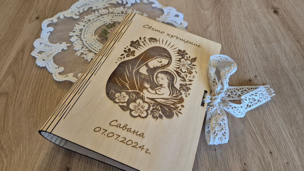 Картички и кутии за парички