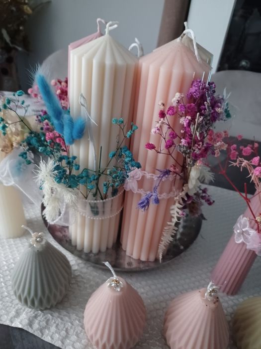 Vând lumânări handmade 80 lei  cele mari și 50  cele mici  per  bucată