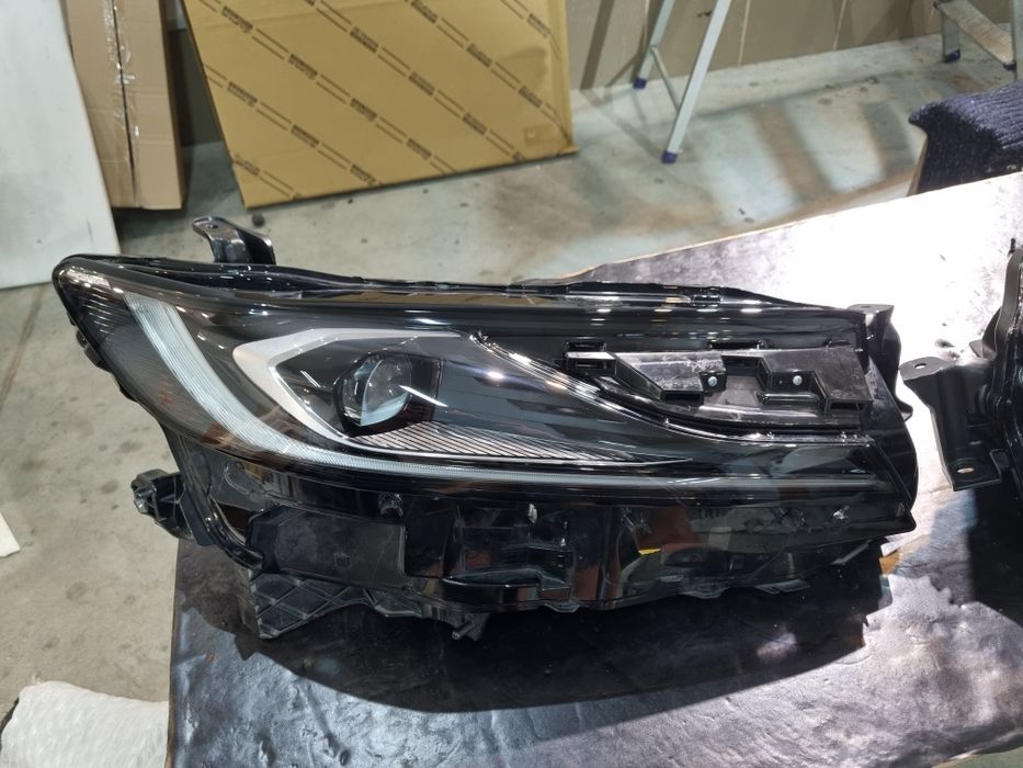 Фара toyota camry 80