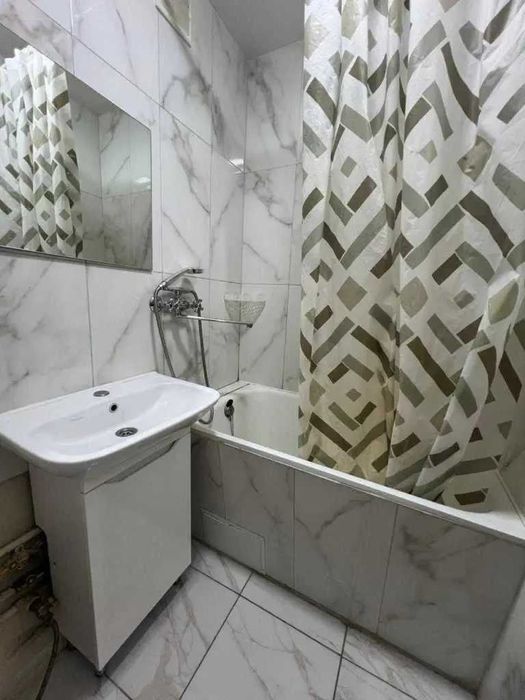 Дава се под наем Едностаен апартамент в София, Зона Б-18 - 48 кв.м за 367.2 € - Снимка #2