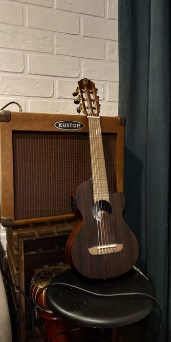 Идеален за деца!!! Китара гуиталеле Ortega RGL5EB-CE Natural