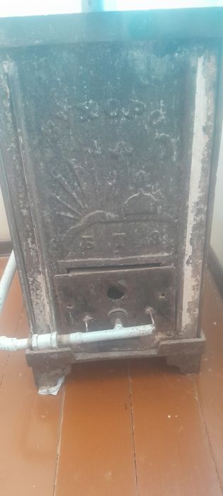 Chugun pechka zavodda ishlangan