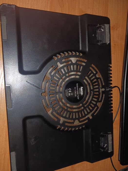 Vând laptop msi gt72 2pe dominator pro+ notebook cooler slim Hama
