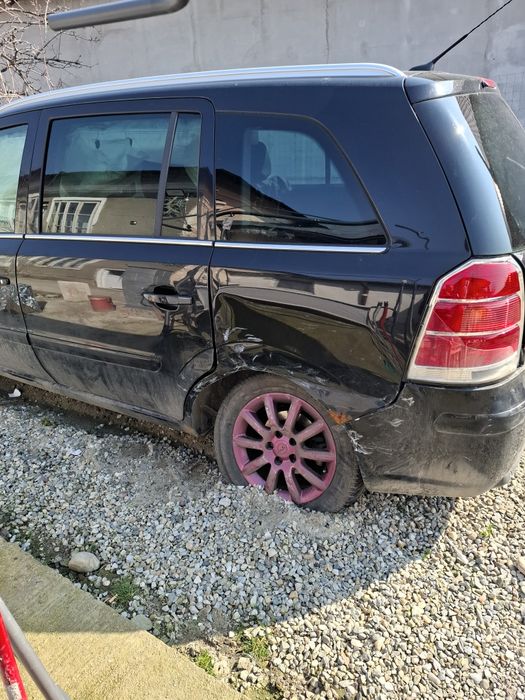 Opel Zafira disel cutie automată