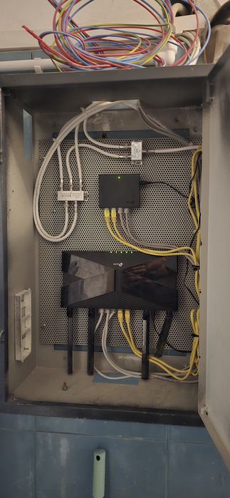 Execut lucrări de Telecomunicații