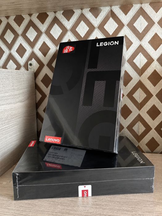 LENOVO LEGION Y700 GEN 4 — Игровой планшет
