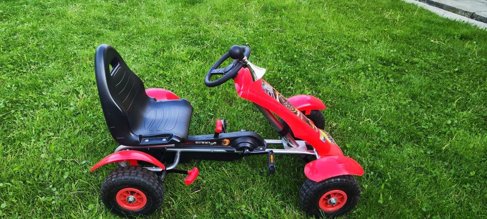 Vând cart cu roti de cauciuc  3 -6 ani