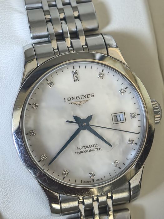 Уникален дамски часовник с диаманти  Дамски часовник Longines Record L2.321.4.87.6