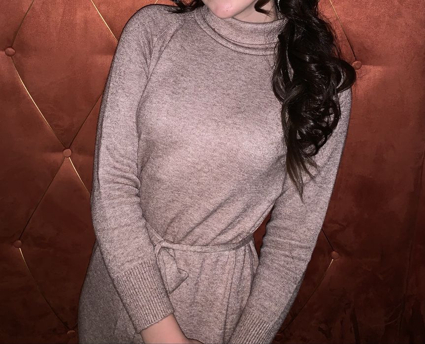 Продам платье теплое