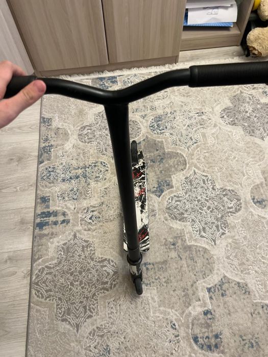 трюковой самокат