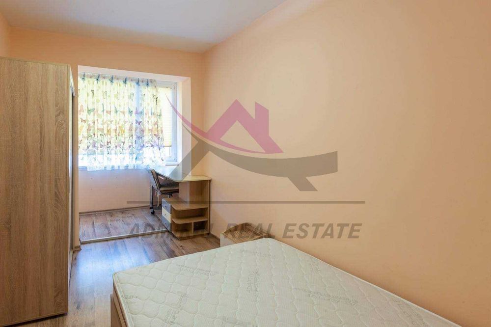 Дава се под наем Тристаен апартамент в Варна, Колхозен пазар - 90 кв.м за 500 € - Снимка #3