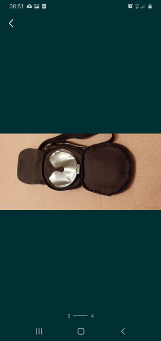 Сумочка-чехол для CD-плейера и дисков.ов