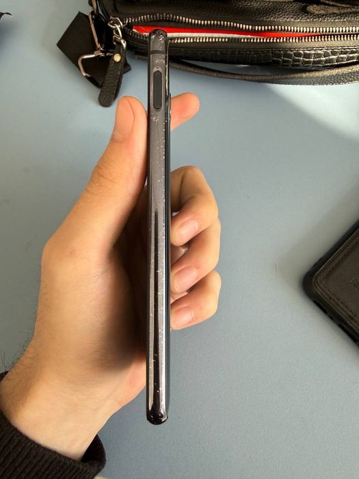 Samsung S10e sotiladi