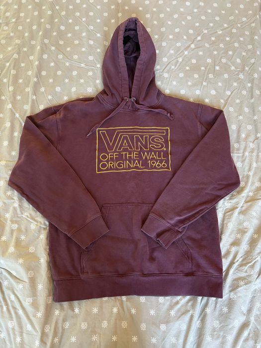 Columbia, The north face, Nike, Vans, HUF, Champion