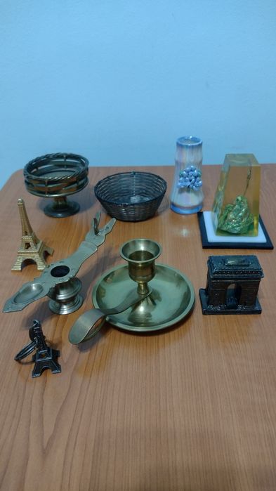 ' Decorațiuni interioare