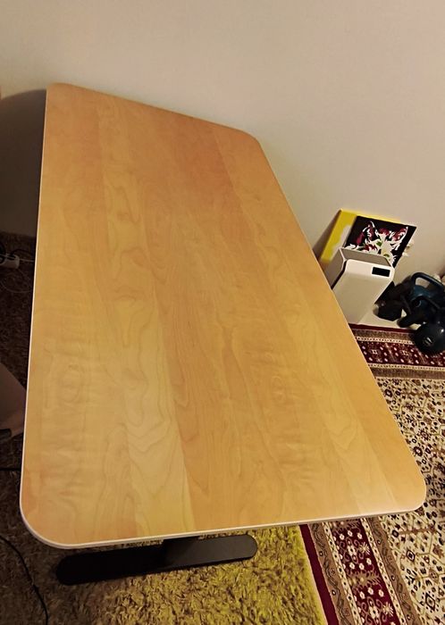 Biroul ajustabil pe înălțime electric 160x80 , 63-124 cm inaltime