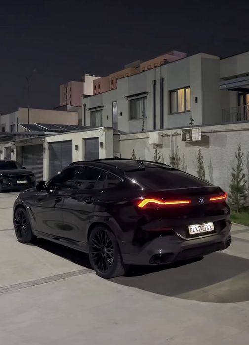 Nasiya savdoga Bmw X6 40i