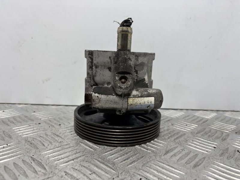 Pompa servodirectie Nissan Primastar 1.9 dci cdti 74 Kw 101 cp; 2.5 dC