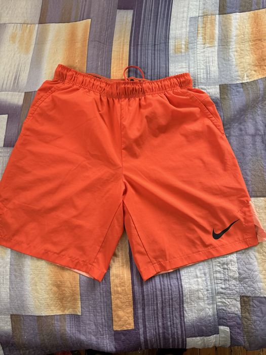 Къси панталони Nike