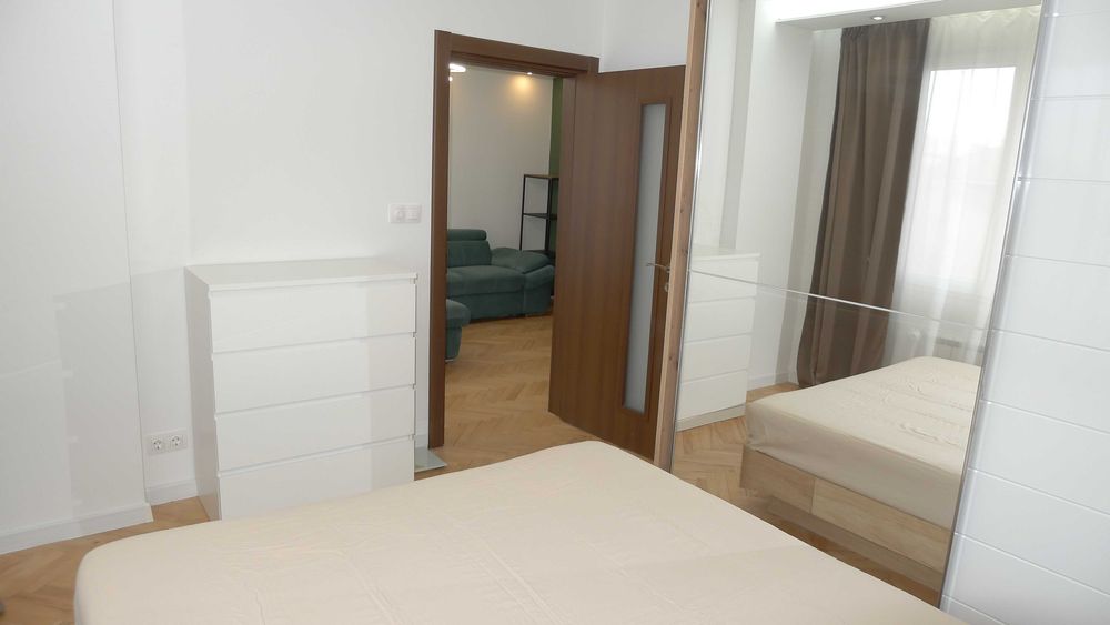 Дава се под наем Двустаен апартамент в София, Център - 60 кв.м за 747.66 € - Снимка #9