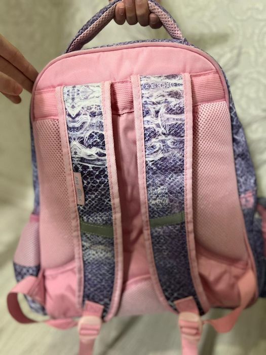 Рюкзак для школьницы/