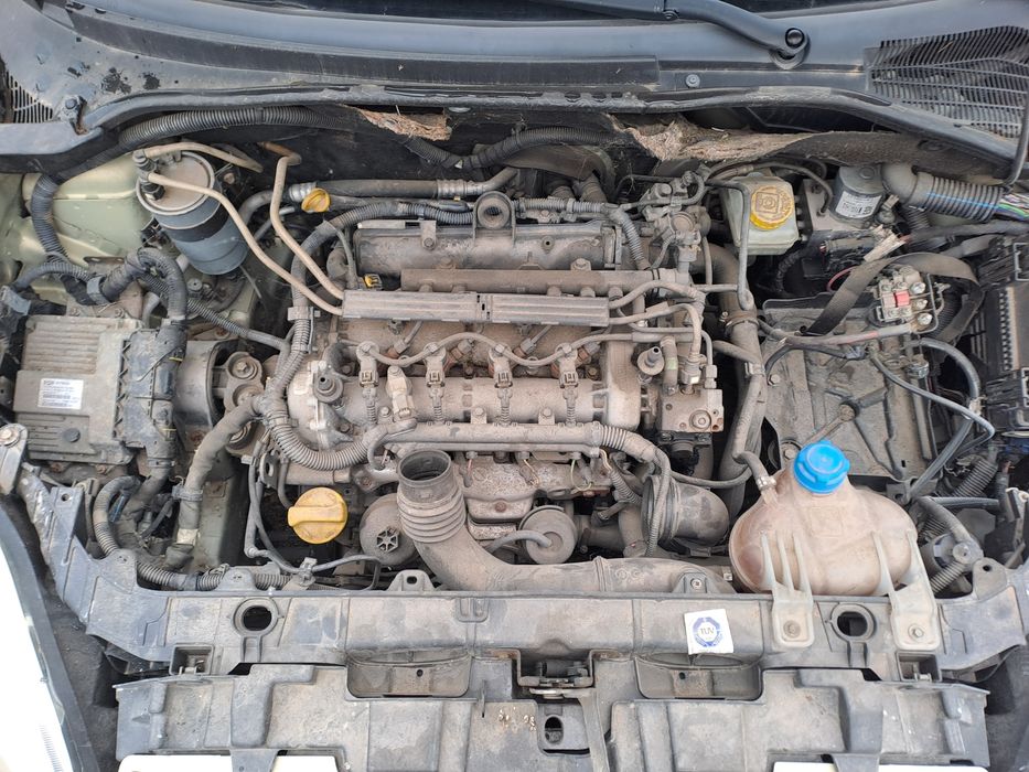 Фиат Пунто 1.3 mjet на части