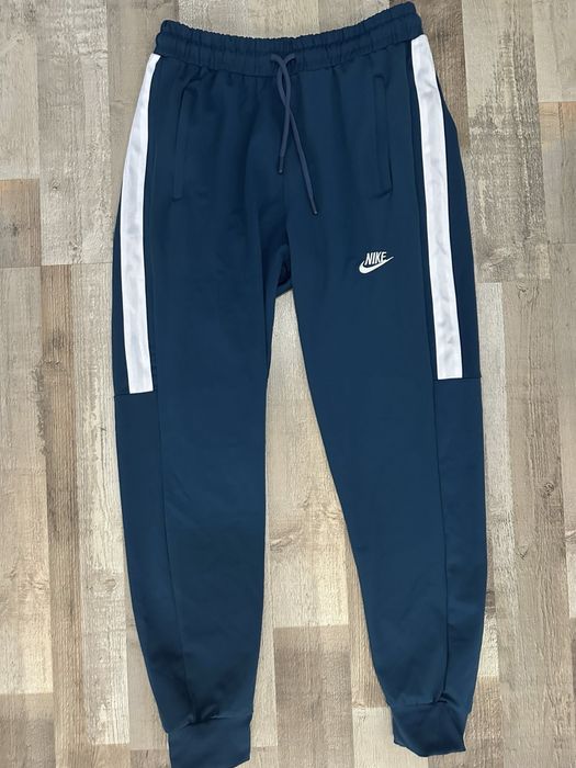 Panataloni 50 de lei